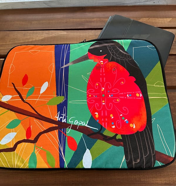 FUNDA NOTEBOOK LOICA