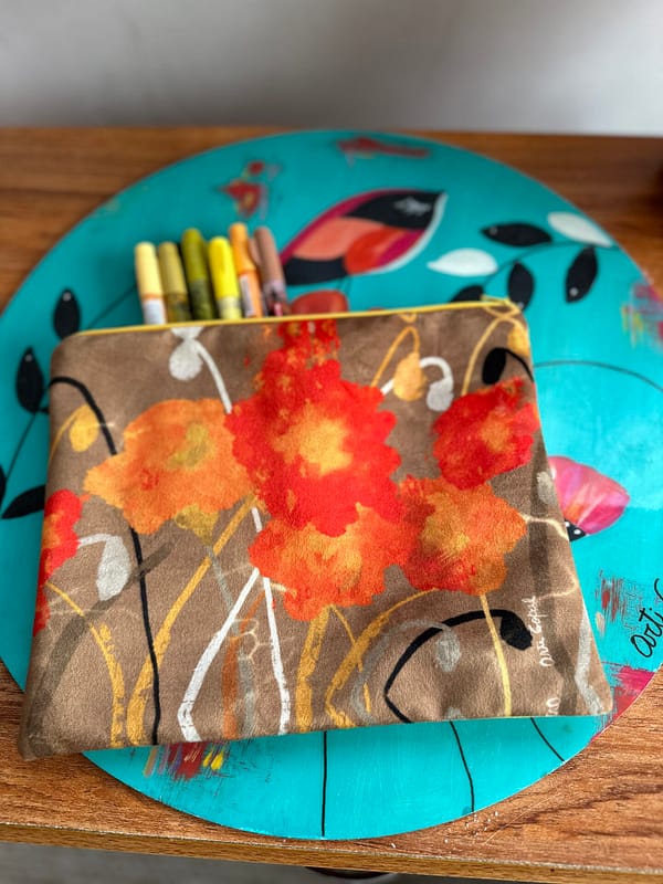 ESTUCHE LAS AMAPOLAS